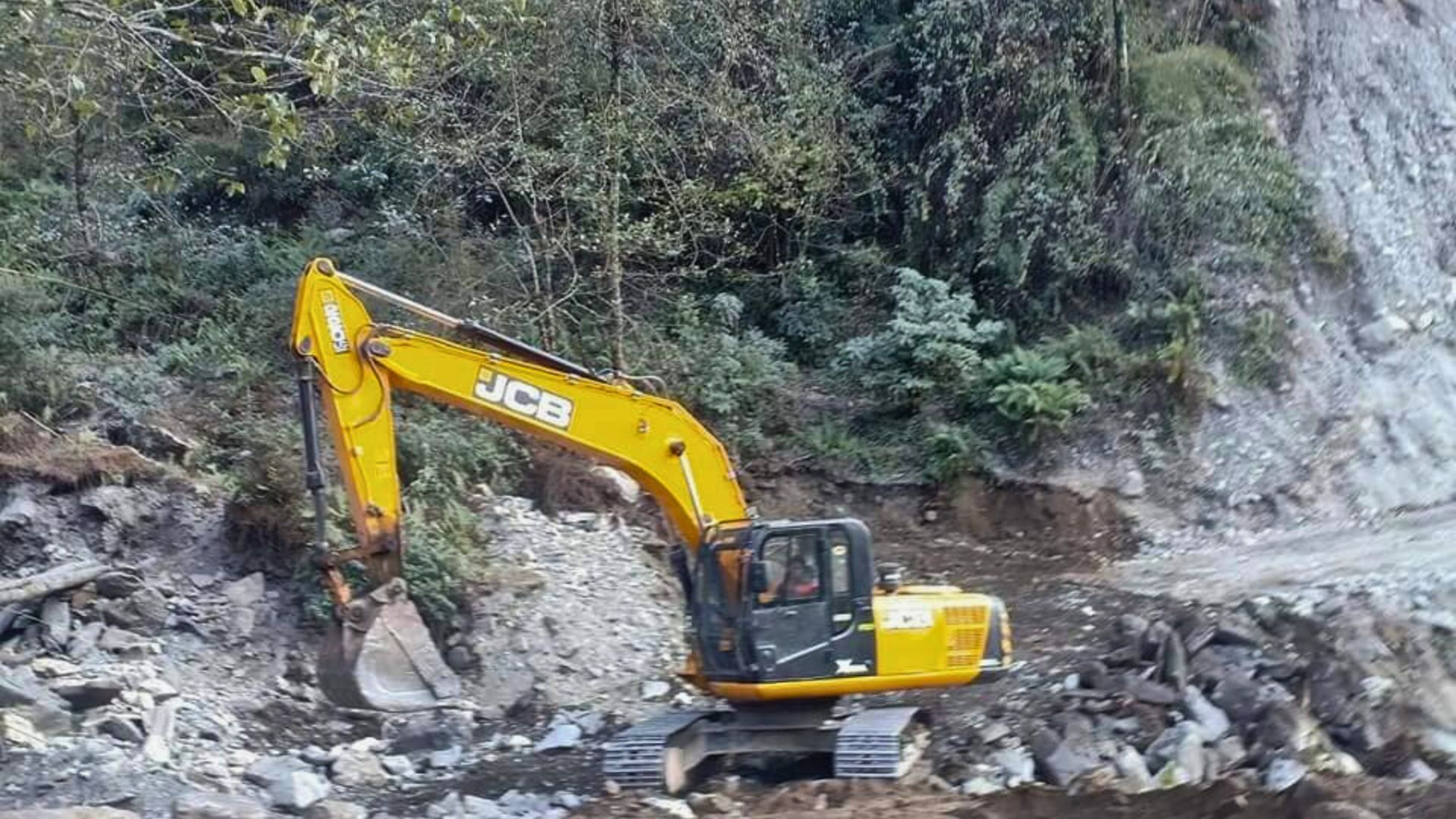 ठेक्का सम्झौता भएको २७ महिनापछि बल्ल राहुघाट सबस्टेसनकाे निर्माण सुरु   