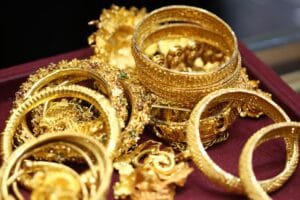 सुनको मूल्य तोलामै २ लाख ५८ हजार पुग्यो