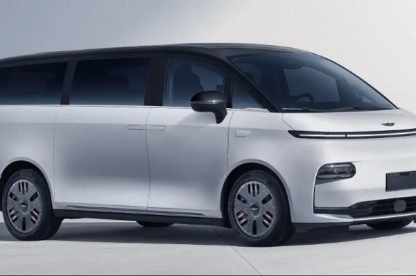 पाटन उच्च अदालतको आदेशपछि ‘नियोसिया’ ईभीको आयात–बिक्रीमा रोक