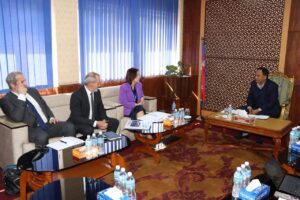 दूधकोशी जलविद्युत आयोजनाको वित्तीय व्यवस्थापन तत्काल टुङ्गो लगाउन मन्त्री कुलमान घिसिङको एडिबीलाई आग्रह