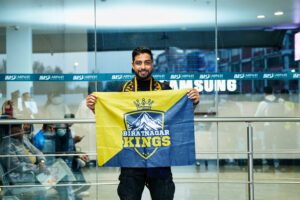 विराटनगर किंग्सलाई बलियो बनाउन नेपाल आइपुगे मार्टिन गुप्टिल र शुभम रञ्जने