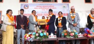 भरतपुर महानगरपालिकाको प्रशासनिक भवन समयमा निर्माण गर्ने सगुन कन्स्ट्रक्सन सम्मानित