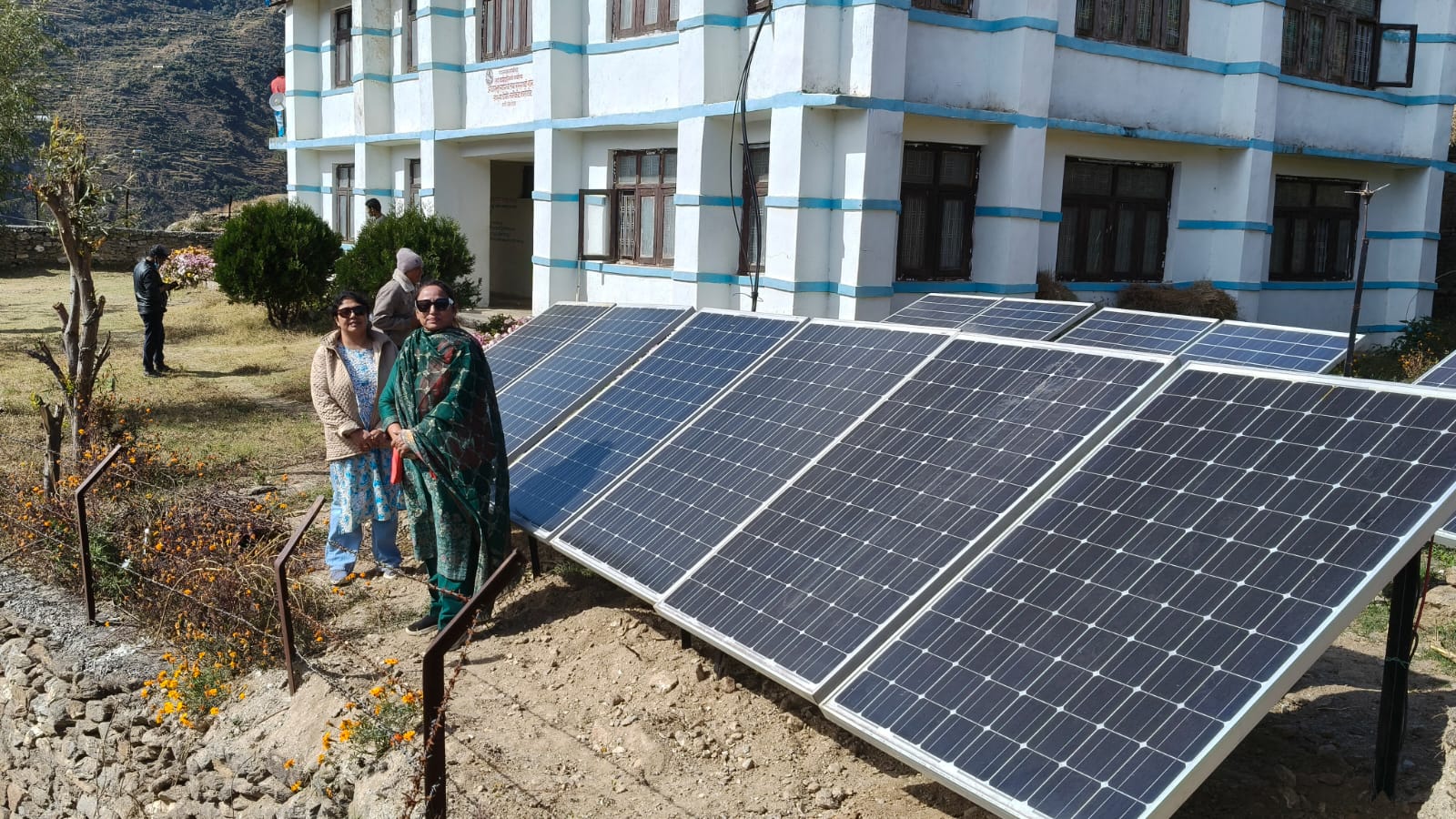 वर्ल्डलिंकले कालिकोट स्वास्थ्य चौकीमा सौर्यप्रणाली हस्तान्तारण गर्‍यो