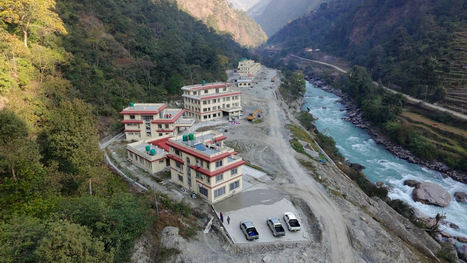 तामाकोसी-५ को ५ अर्बको ठेक्कामा गडबढी, आर्थिक चलखेल गरेर फर्जी कागजात पेस गर्ने कम्पनीलाई दिने तयारी