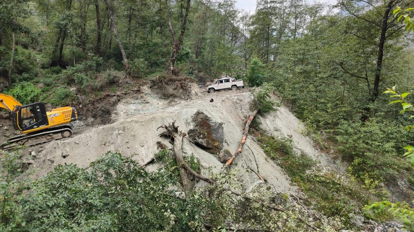 सडक सञ्जालमा जोडियो अपिहिमाल, पालिका केन्द्रसम्म सडक पुर्‍याउने लक्ष्य
