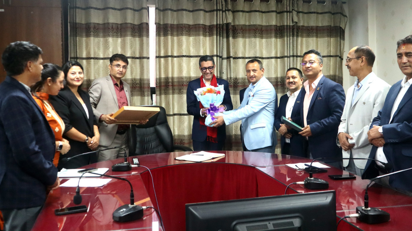 इप्पानद्वारा विद्युत् विकास विभागसमक्ष १३ बुँदे माग, पीपीए नभएकोमा अनुमतिपत्र खारेज नगर्न आग्रह
