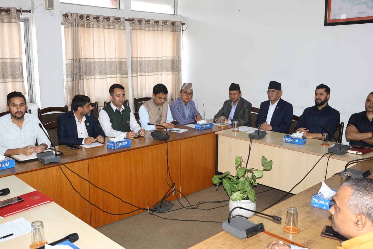 हिमतालको जोखिम घटाउन चीनसँग संयुक्त संयन्त्र बनाउन ८ दलको माग