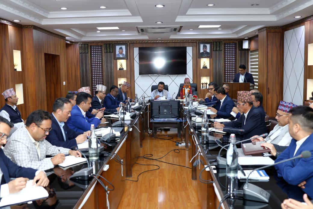 मन्त्रालयको गति देख्दा उर्जा मन्त्री आफै असन्तुष्ट, भने- ‘निर्णय गरेर मात्रै पुग्दैन’