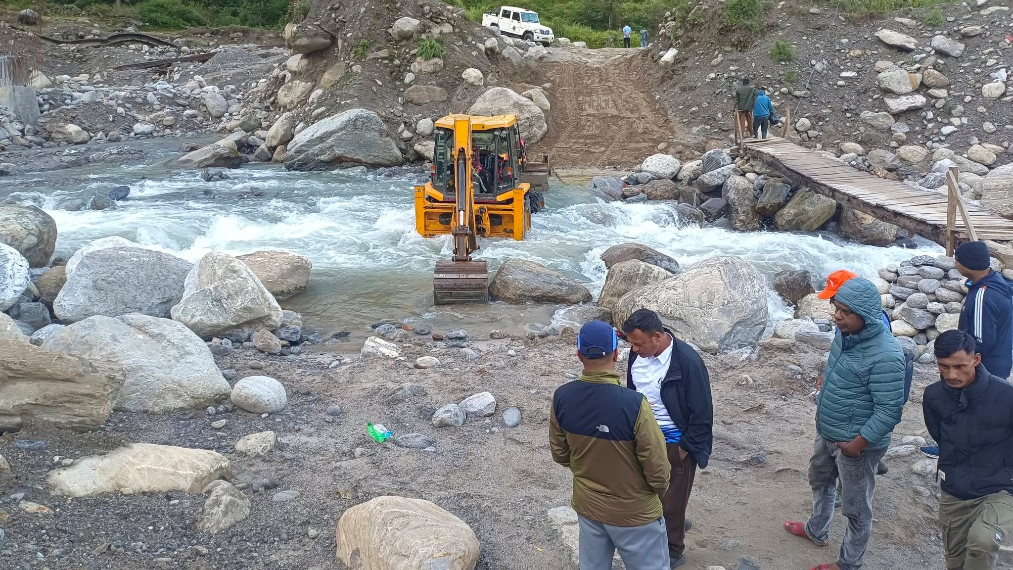 तीन महिनादेखि बन्द मार्तडी-कोल्टी सडक खुलाउने प्रयास