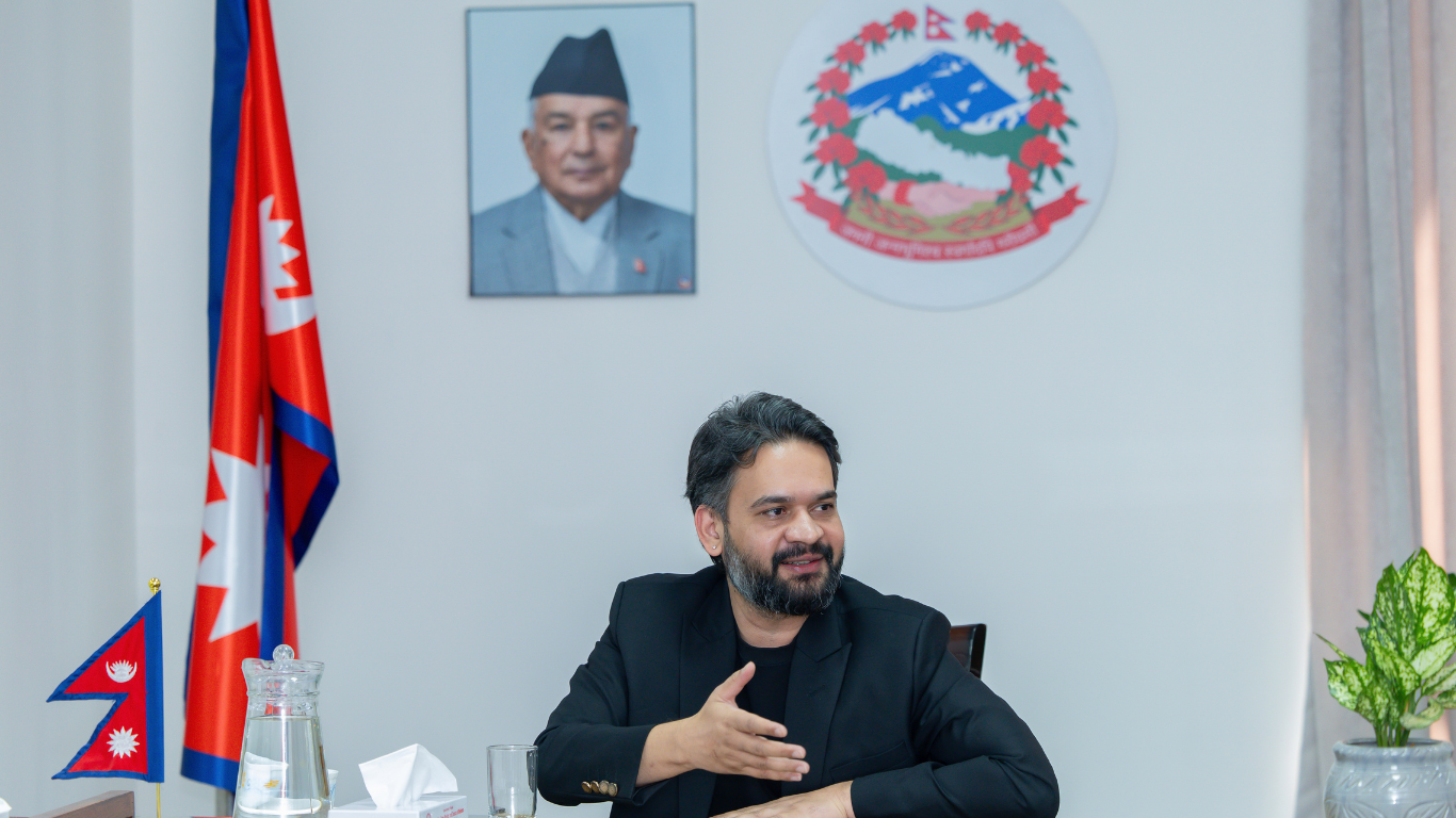 प्रधानमन्त्री शाहद्वारा प्राविधिक पृष्ठभूमिका सांसदलाई विज्ञता विकासमा उपयोग गर्न आग्रह