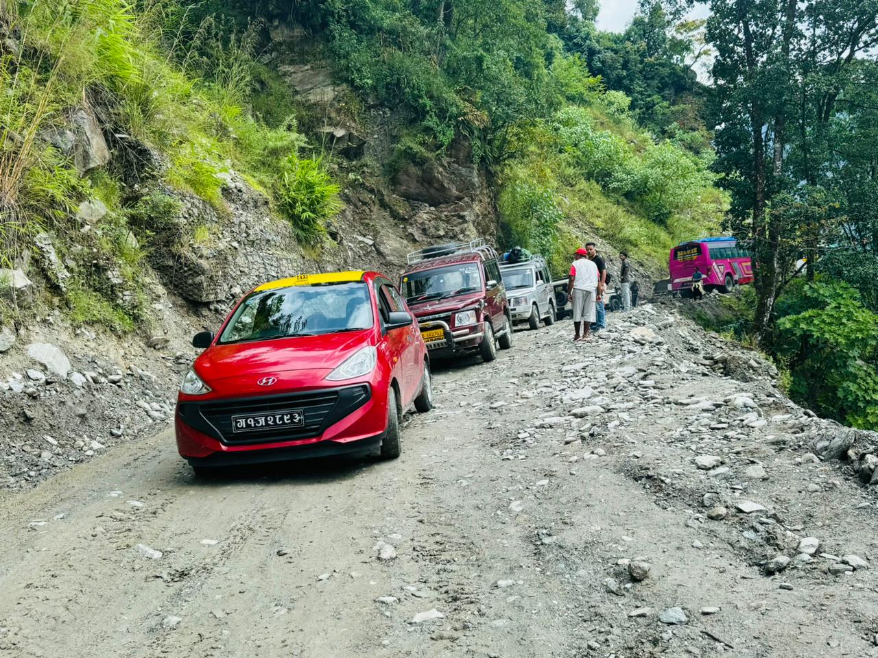 नयाँपुल-बिरेठाँटी-घान्द्रुक सडक खुल्यो, एबिसी जाने पर्यटकलाई सहज