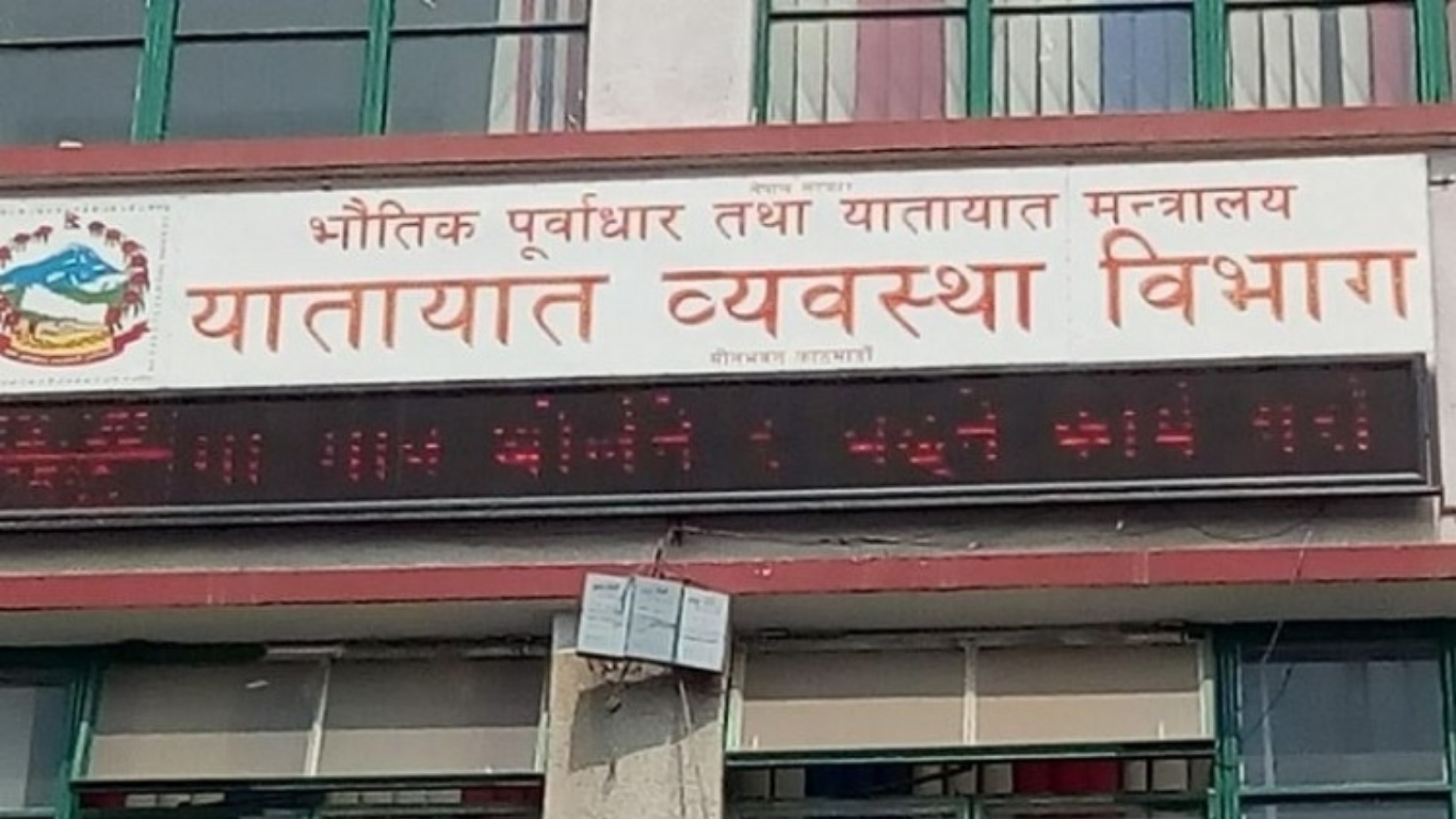 चार महिनापछि सार्वजनिक सवारीको दर्ता खुला, उपत्यका बाहिर ईभीलाई प्राथमिकता