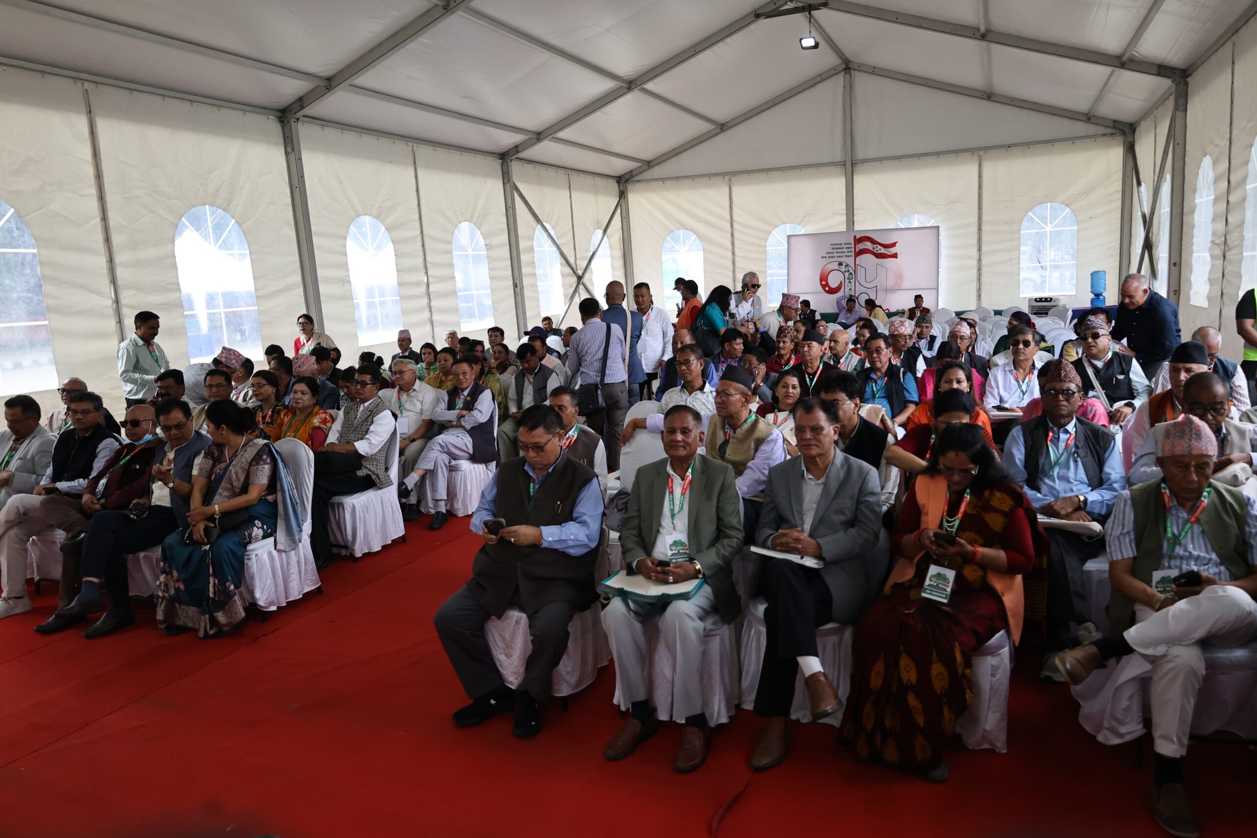 कांग्रेस बैठकबाट सभापति थापाको राजनीतिक प्रतिवेदन पारित