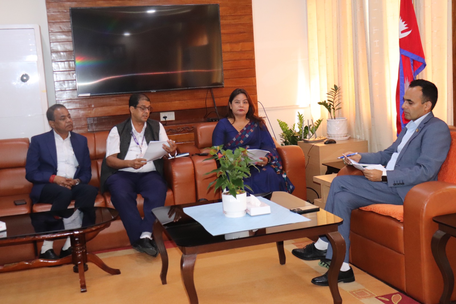 सञ्चार क्षेत्रलाई व्यवस्थित बनाउन अधिकारसम्पन्न नियामक संयन्त्र बनाइने